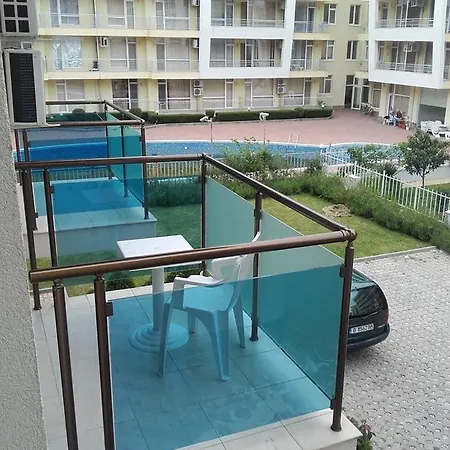 Sun Gate - Kamil Слънчев бряг